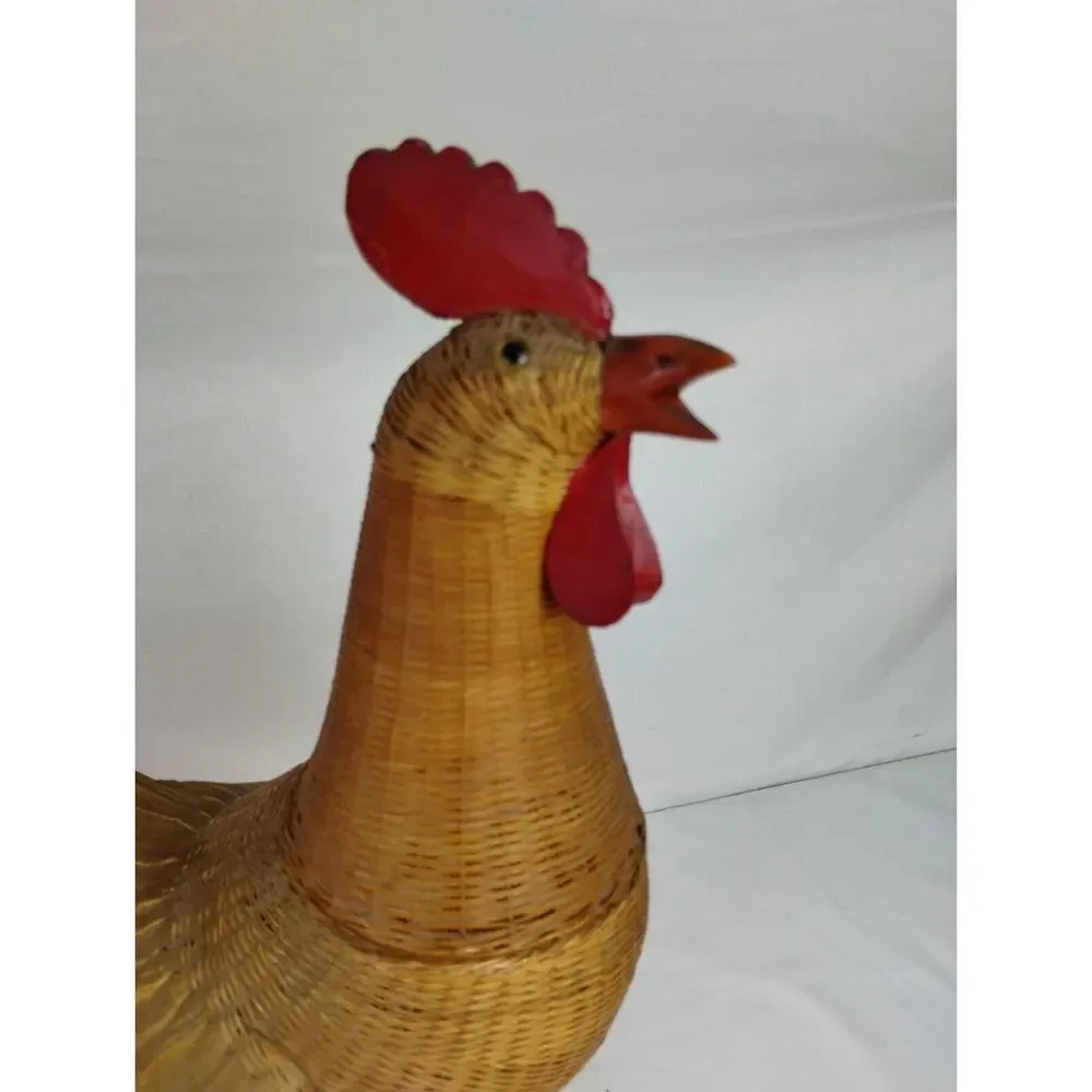 Wicker Rattan Rooster Farmhouse Country Decor Basket - PRISTINE - 17.5 in tall